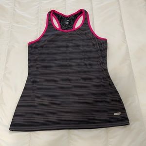 Athletic tank top